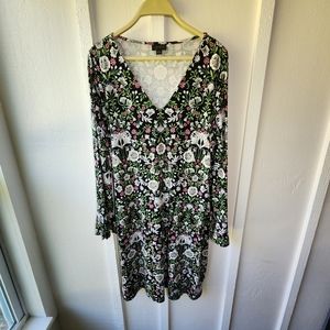 J Jill Wearever Collection Dress Floral Shift Style V-Neck Ruffle Sleeve Size M
